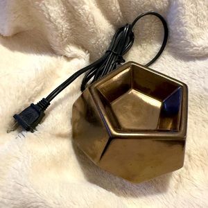 Scentsy Limited Edition Midnight Copper Deluxe Wax Element Warmer